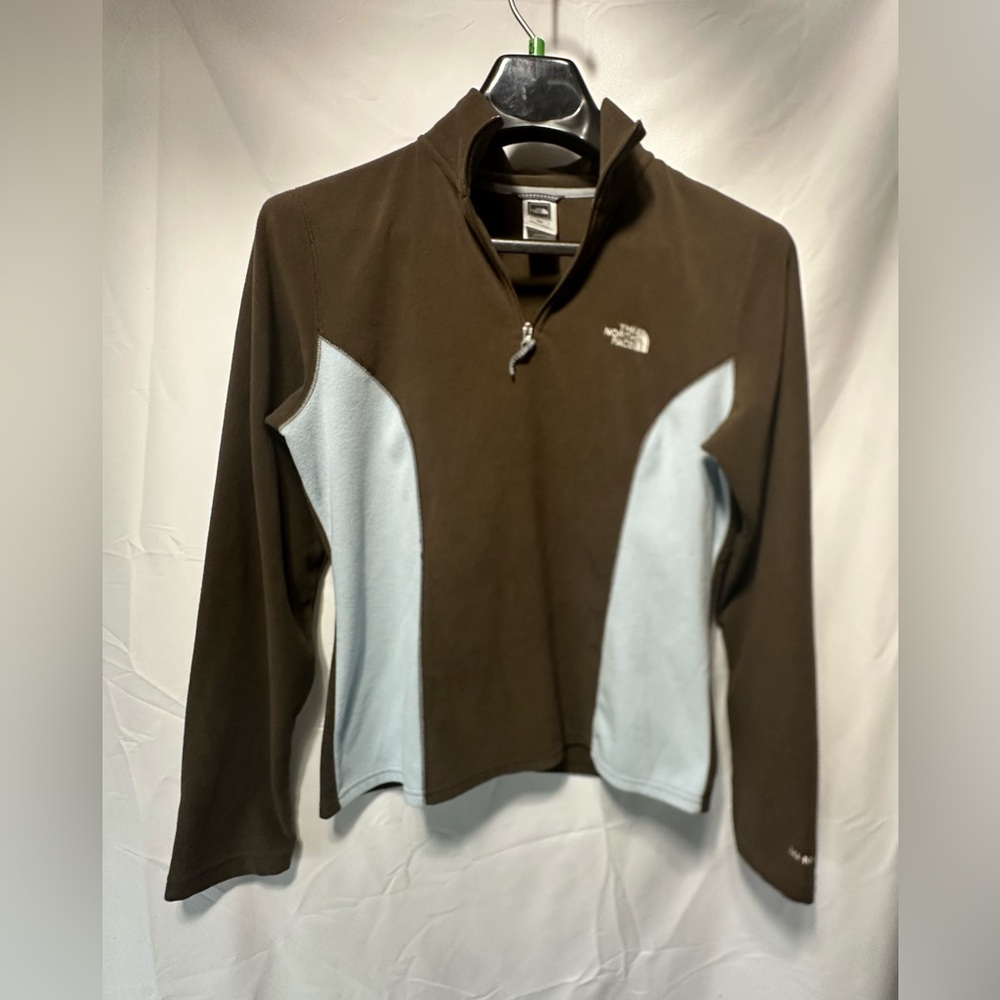 North Face Woman’s 1/4 Zip-Up Fleece Pullover Shirt, Top